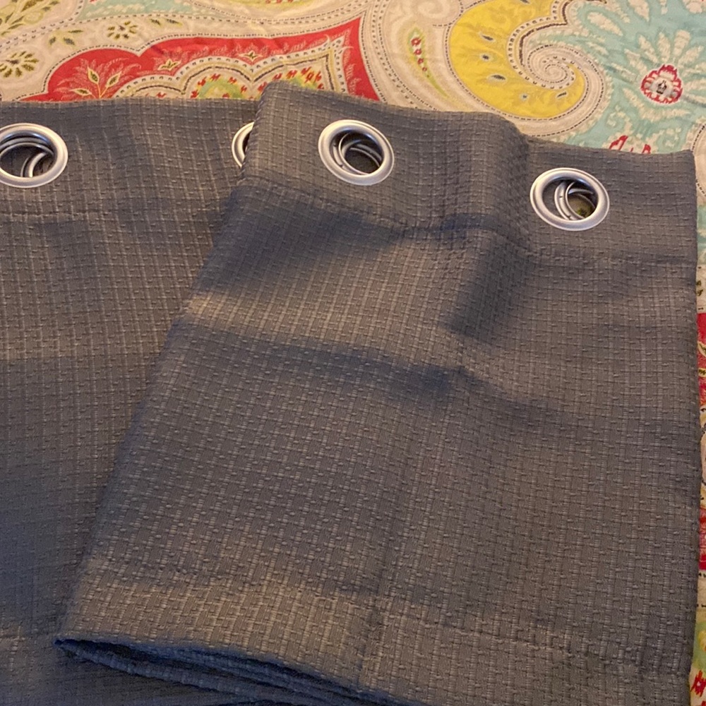 Valances Grey a pair